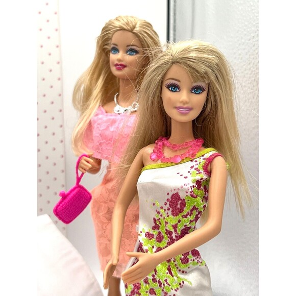 Barbie Doll‎ Lot of 5 Dolls 1999-2015 Fully Clothed with Accessories Super Cute! - Picture 7 of 16
